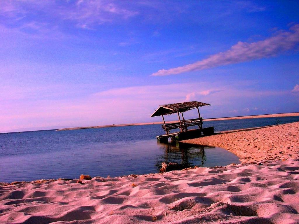 Somewhere Else Boutique Resort Mambajao Eksteriør billede
