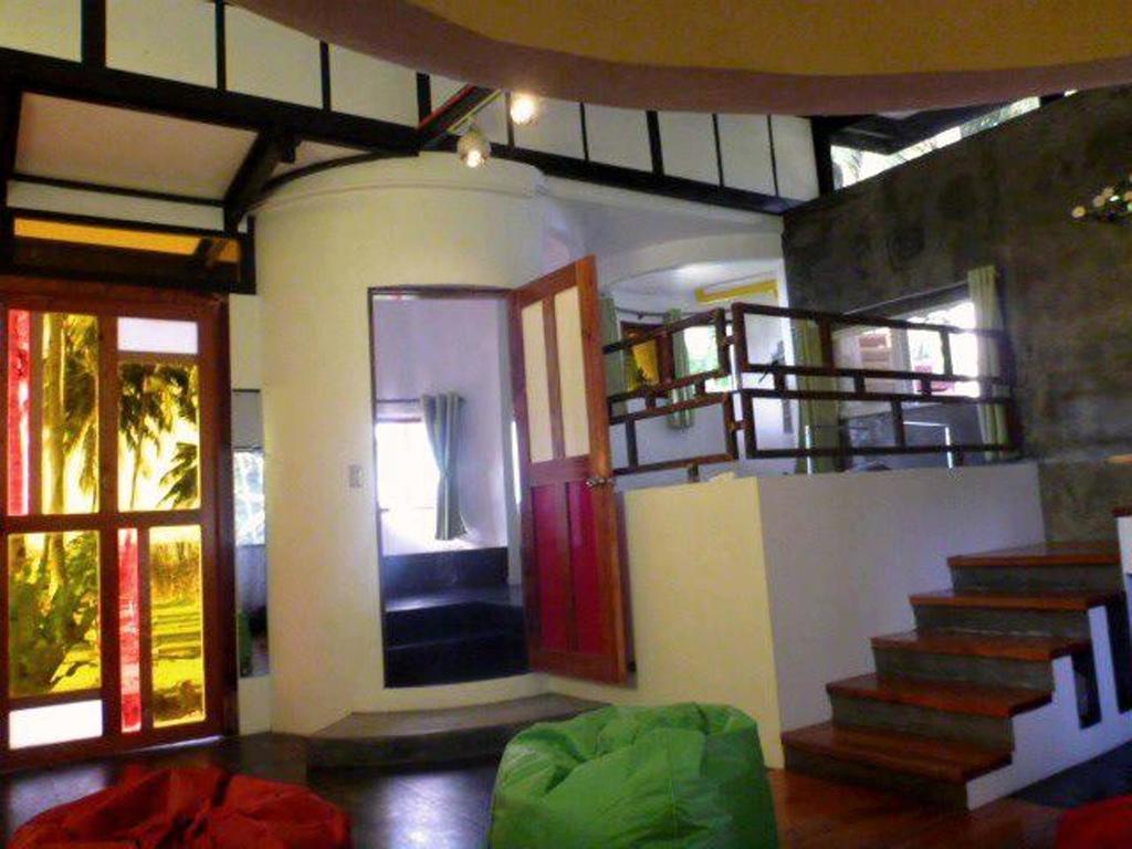 Somewhere Else Boutique Resort Mambajao Eksteriør billede