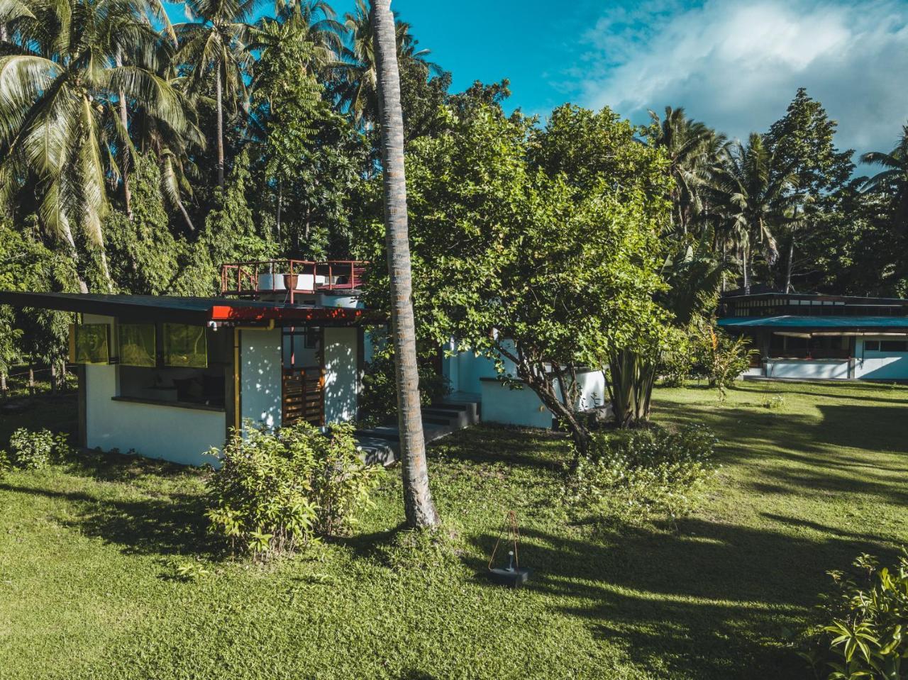 Somewhere Else Boutique Resort Mambajao Eksteriør billede