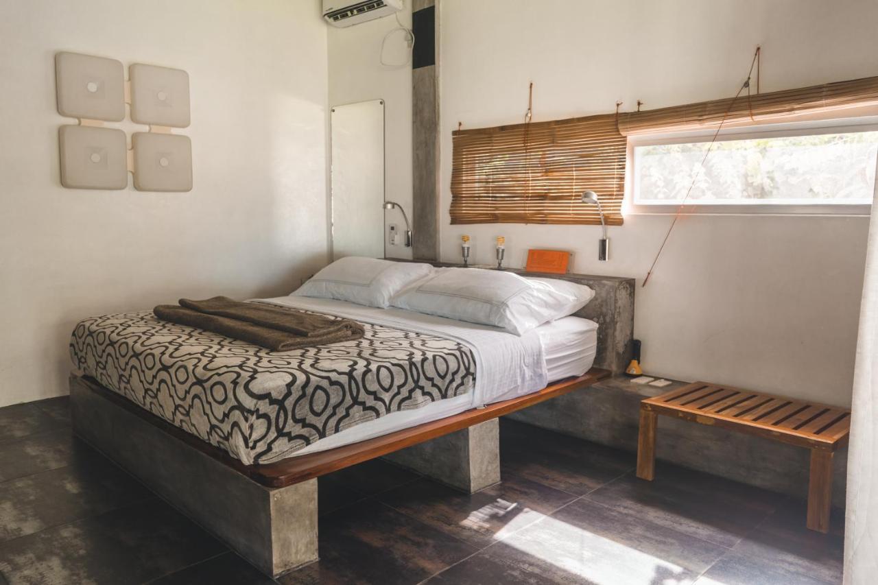 Somewhere Else Boutique Resort Mambajao Eksteriør billede